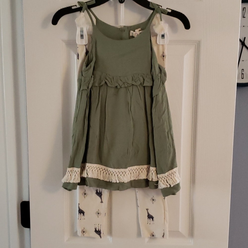 BNWT Jessica Simpson little girl outfit size 5